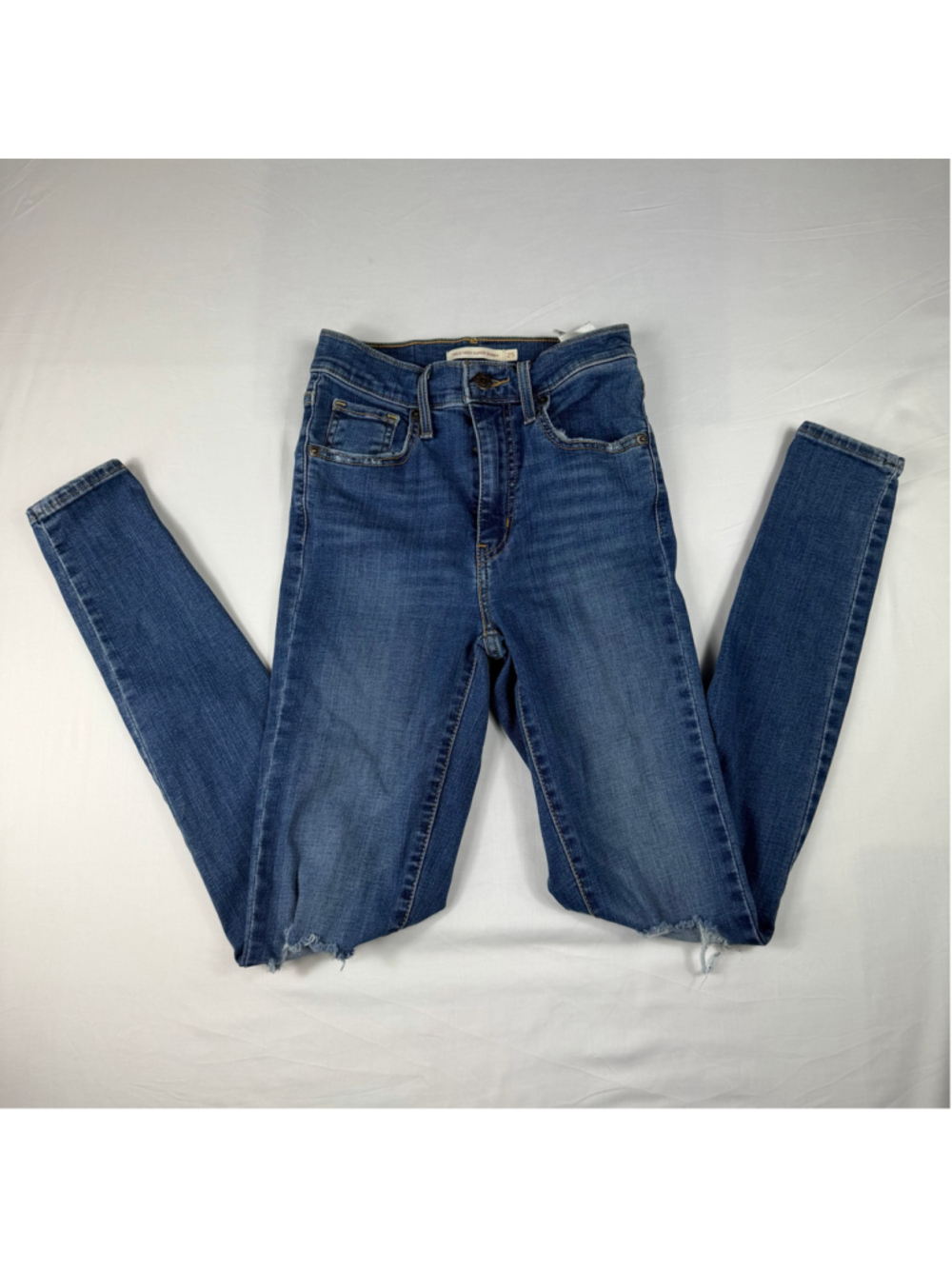 Levi’s Jean Women Mile High Super Skinny 25 High Rise Stretch Skinny Distressed